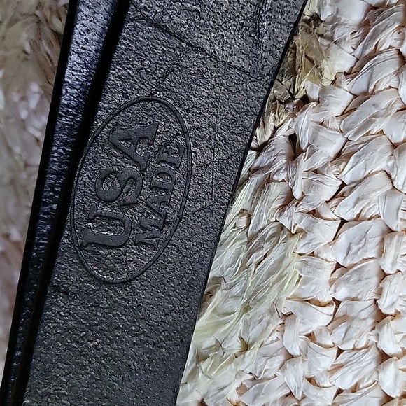 Detroit Leather Company black belt size 42 - Picture 6 of 12